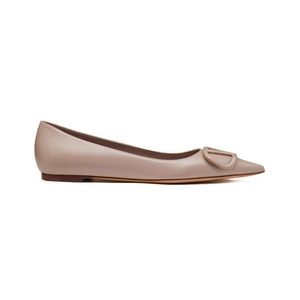 Valentino Garavani VLOGO pointed-toe ballerina shoes 39 Nude/clay color